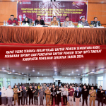 Menghadiri Rapat Pleno Terbuka Rekapitulasi Daftar Pemilih Sementara Hasil Perbaikan (DPSHP) dan Penetapan Daftar Pemilih Tetap (DPT) Tingkat Kabupaten Pemilihan Serentak Tahun 2024.